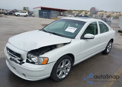2009 Volvo S60 2.5T/2.5T Special Edition из США, поврежденный, VIN YV1RS592592740321